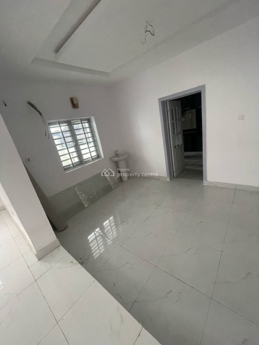 Newly Built 4 Bedroom Semi-detached Duplex, Ire-akari Estate, Akala Express, Akobo, Ibadan, Oyo, Semi-detached Duplex for Rent