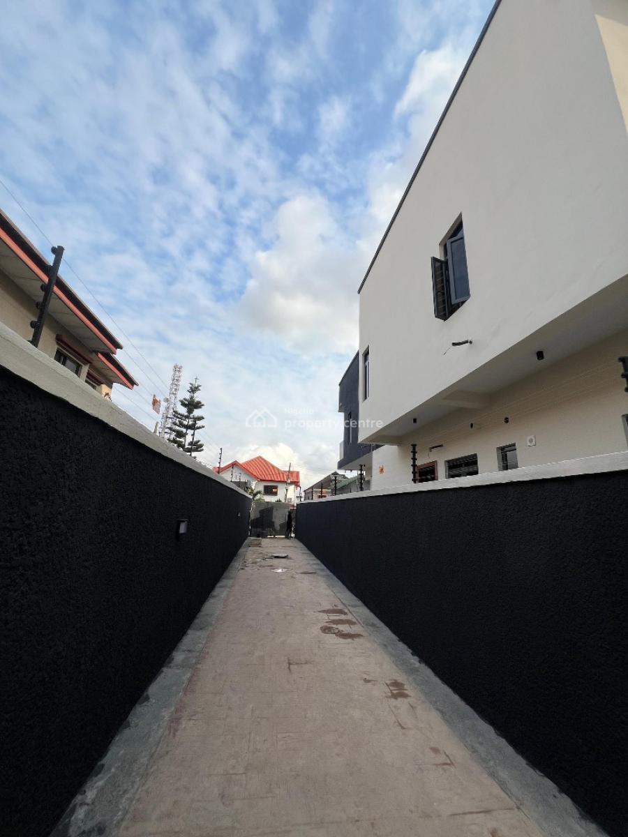 Beautifully Designed 4 Bedroom Fully Detached Duplex, Gra Phase 1, Magodo, Lagos, Detached Duplex for Sale