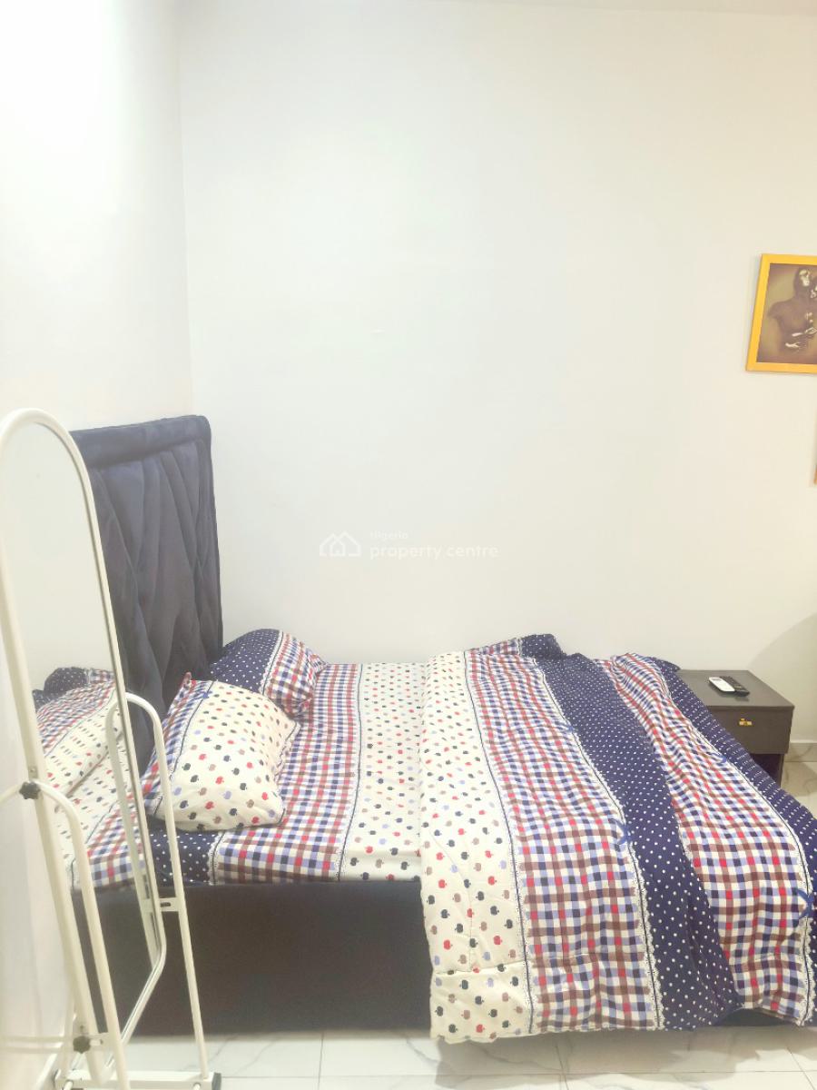 Freshly Baked Shared Bedroom, Spring Gardens Estate, Orchid, Lekki Expressway, Lekki, Lagos, Self Contain (single Rooms) for Rent