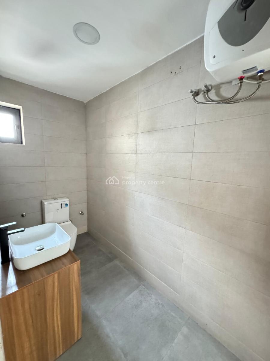 Luxury 3bedroom Maisonette Apartment on 4th Floor with Bq, Banana Island Road Ikoyi Lagos, Ikoyi, Lagos, Flat / Apartment for Rent