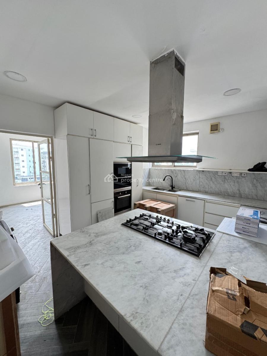 Luxury 3bedroom Maisonette Apartment on 4th Floor with Bq, Banana Island Road Ikoyi Lagos, Ikoyi, Lagos, Flat / Apartment for Rent