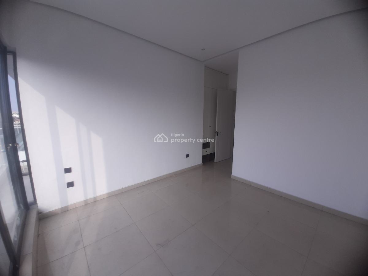 Newly Built and Serviced with 24/7 Power Supply 2 Bedroom En-suite Flat, Lekki Phase 1, Lekki, Lagos, Flat / Apartment for Rent