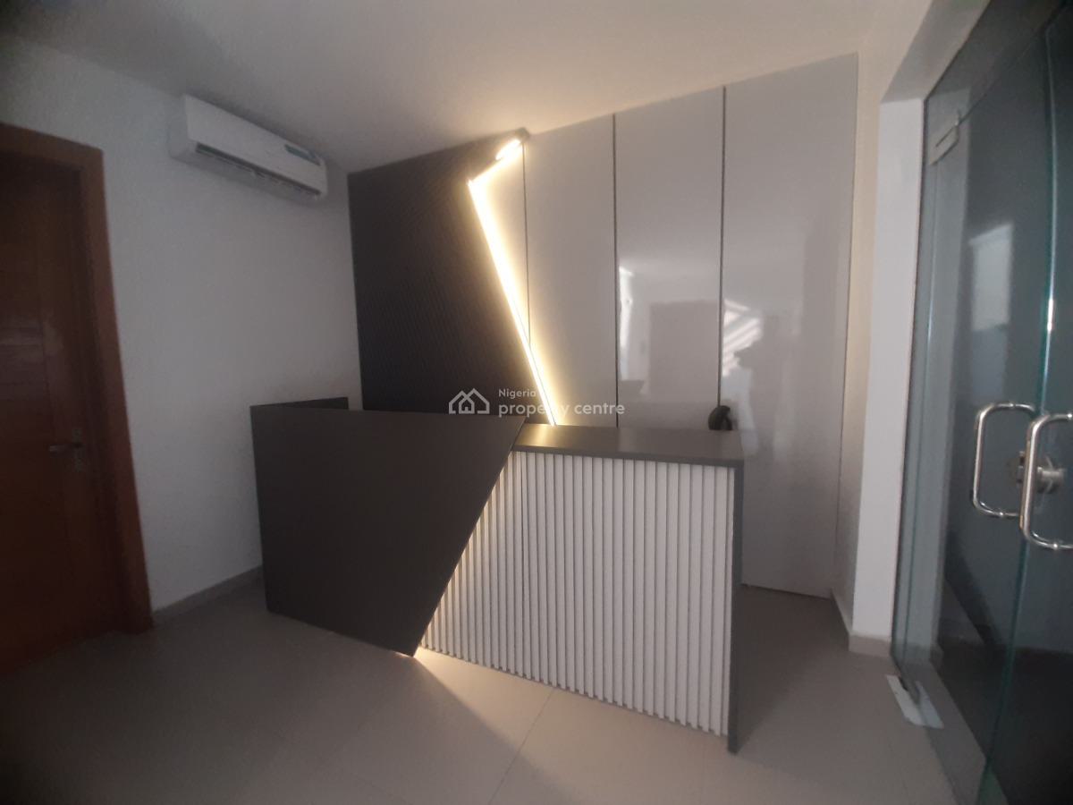 Newly Built and Serviced with 24/7 Power Supply 2 Bedroom En-suite Flat, Lekki Phase 1, Lekki, Lagos, Flat / Apartment for Rent