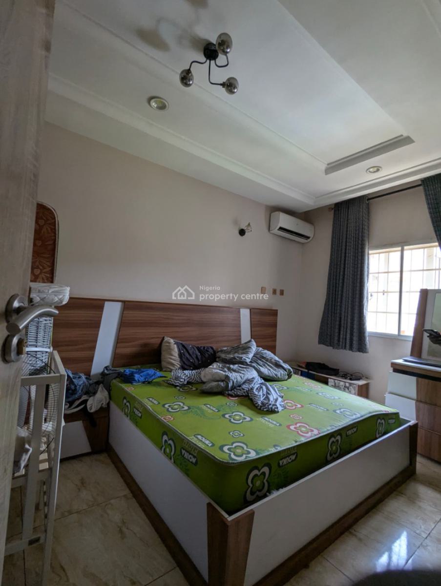 Massive 3-bedroom Terrace Duplex with Bq, Jahi, Jahi, Abuja, Semi-detached Duplex for Sale