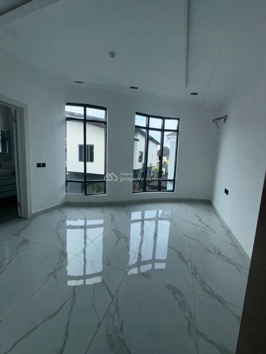 5 Bedroom Terrace Duplex with Bq, Osapa, Lekki, Lagos, Terraced Duplex for Sale