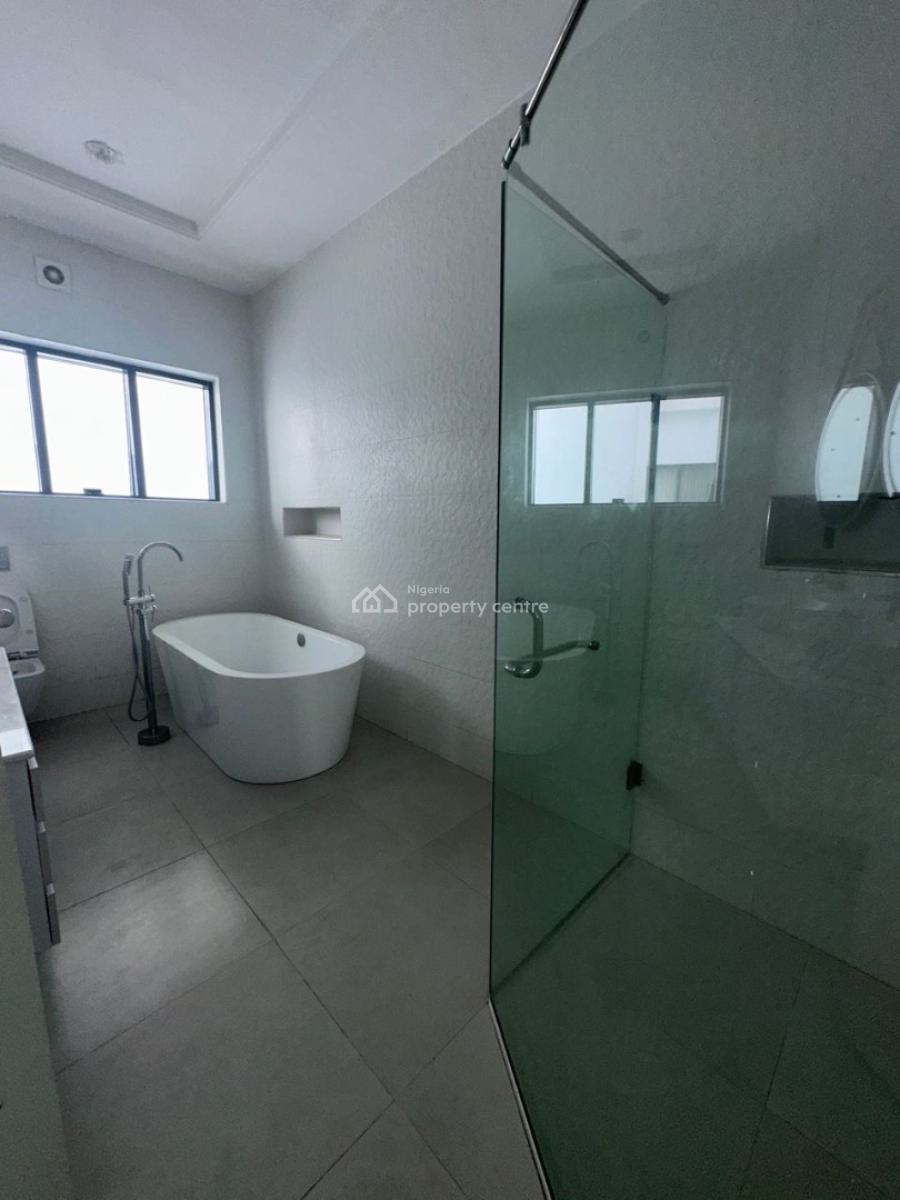 5 Bedroom Terrace Duplex with Bq, Osapa, Lekki, Lagos, Terraced Duplex for Sale