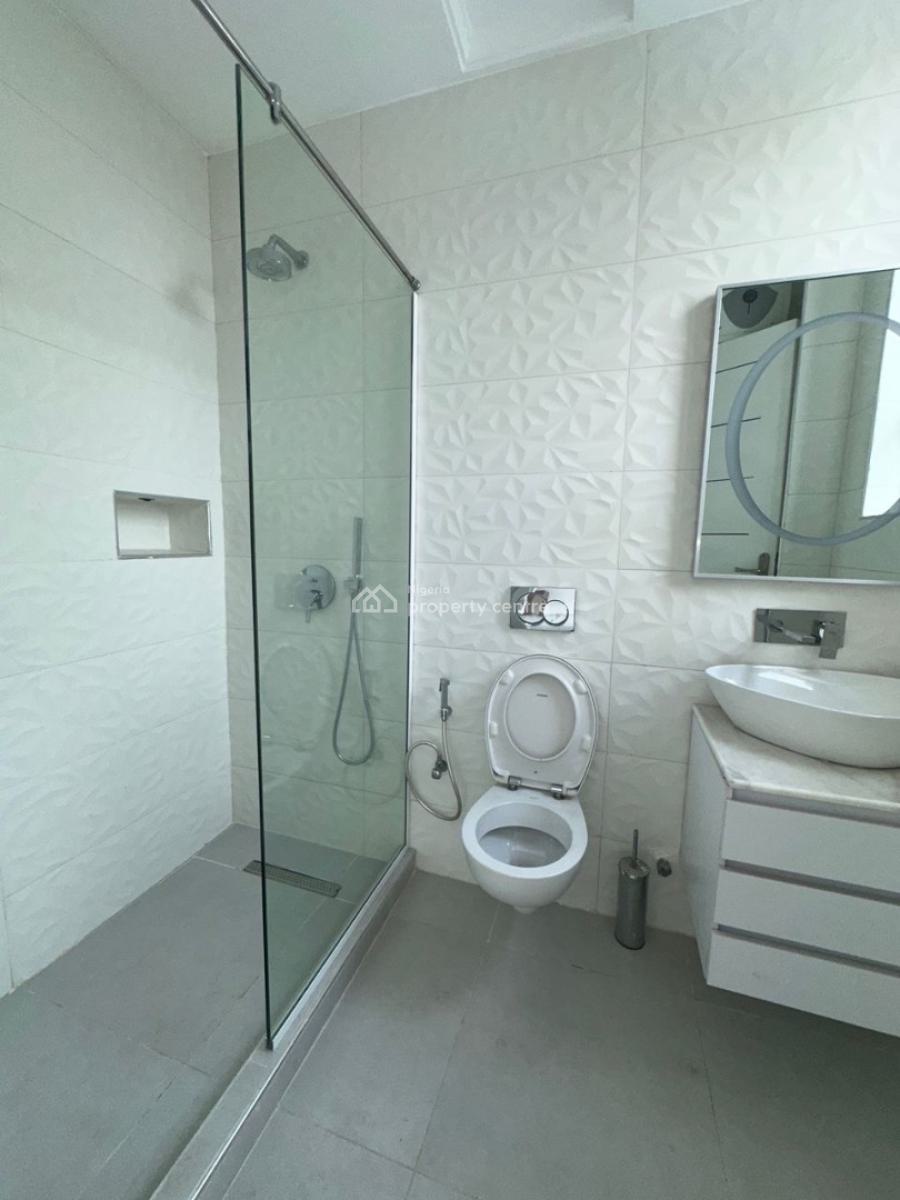 5 Bedroom Terrace Duplex with Bq, Osapa, Lekki, Lagos, Terraced Duplex for Sale