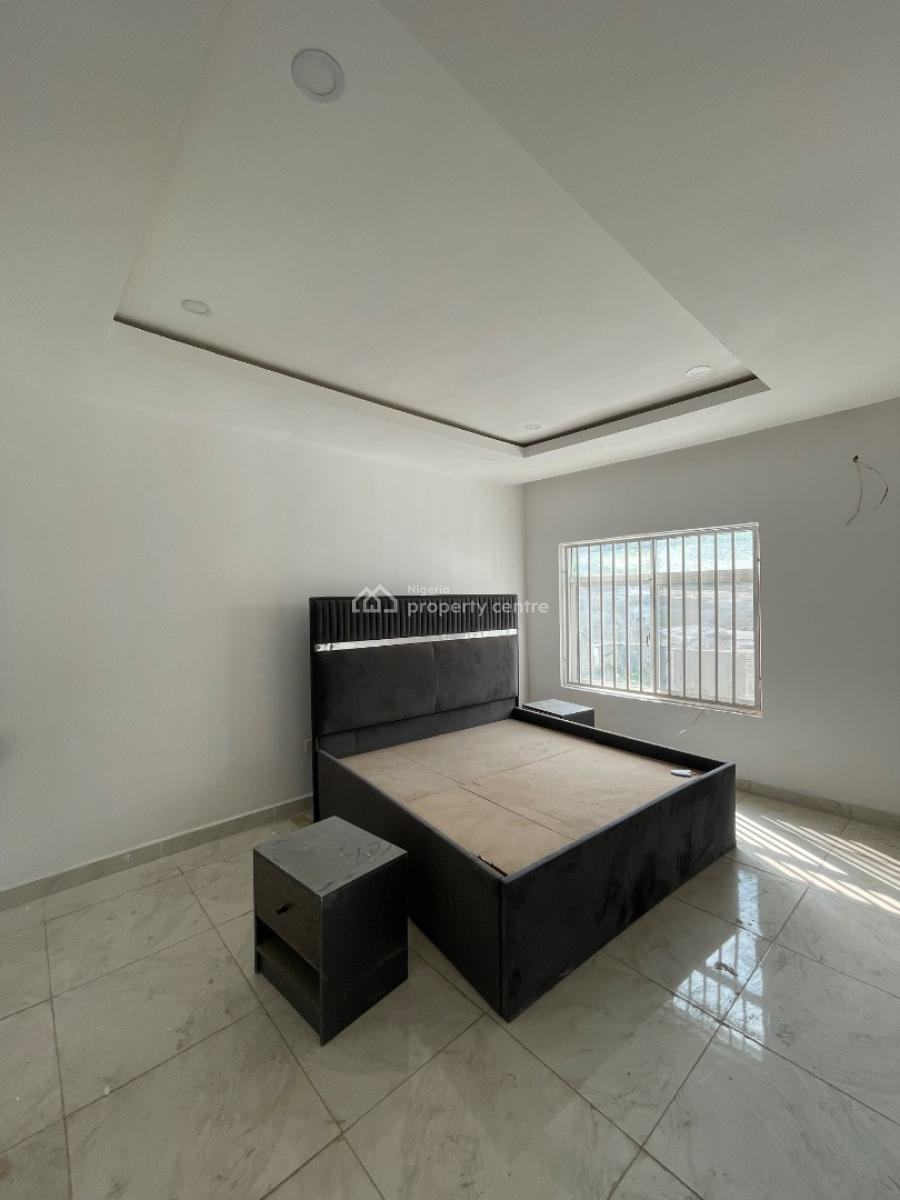 4 Bedroom Terrace Duplex, Guzape District, Abuja, Terraced Duplex for Rent