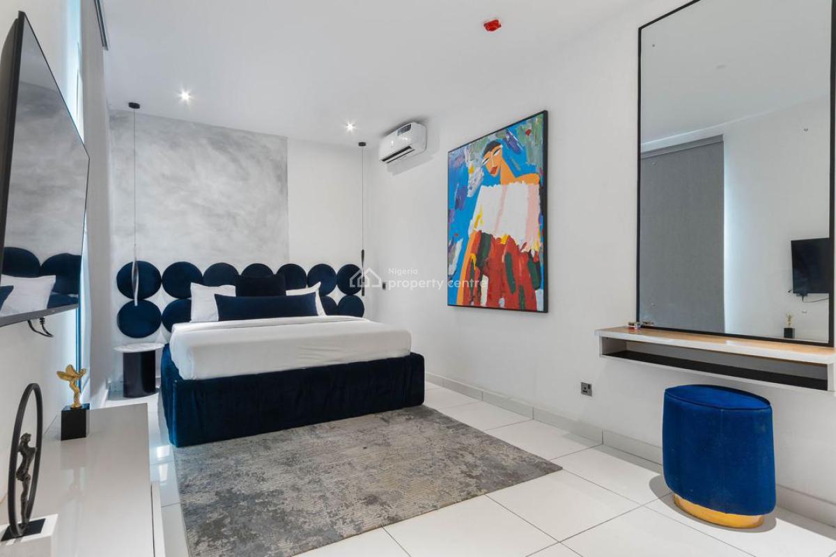 4 Bedroom Apartment., Lekki Phase 1, Lekki, Lagos, Flat / Apartment Short Let