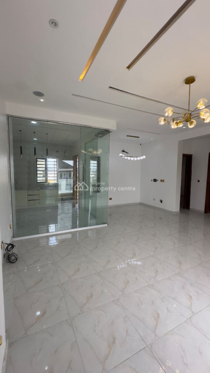 Stylishly Finished 2 Bedroom Apartment, Bridgegate Estate, Agungi, Lekki, Lagos, Flat / Apartment for Sale