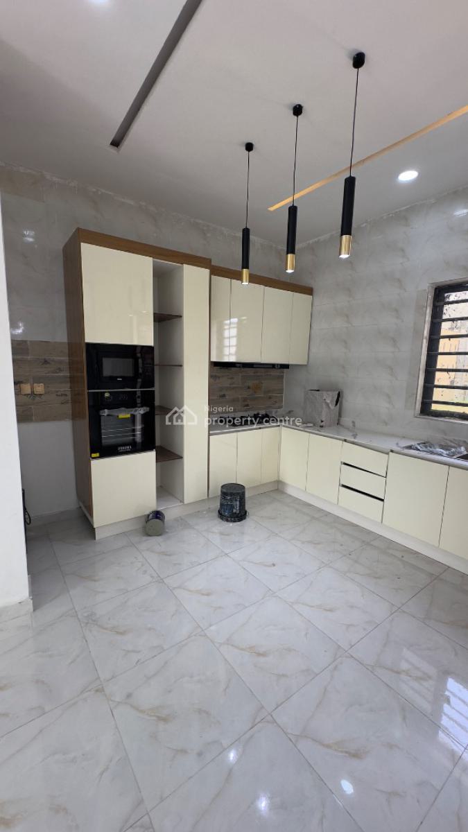 Stylishly Finished 2 Bedroom Apartment, Bridgegate Estate, Agungi, Lekki, Lagos, Flat / Apartment for Sale