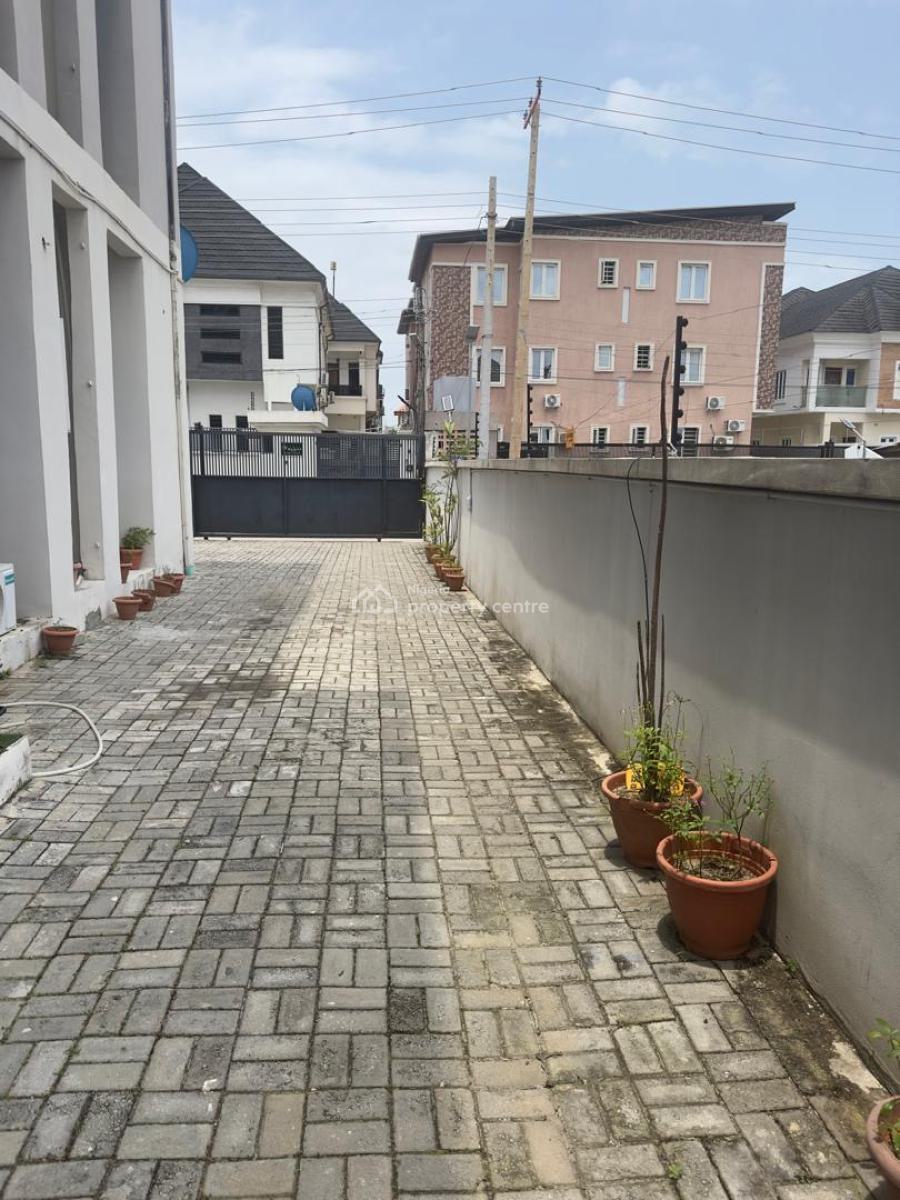 3 Bedroom Apartment, Osapa, Lekki, Lagos, House for Sale