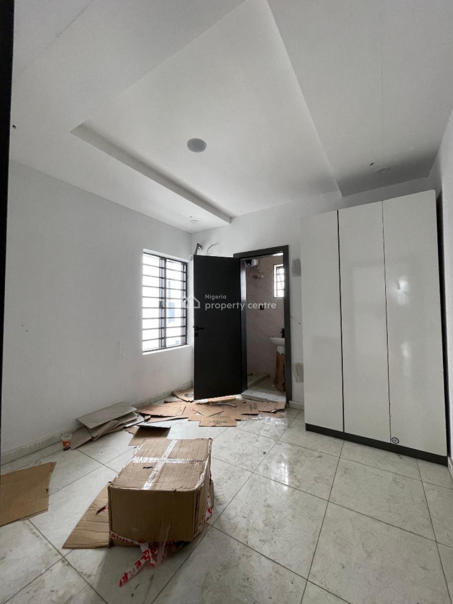 Beautifully Built 4 Bedroom with Bq and in a Secured Estate., Lekki, Lekki, Lagos, House for Sale