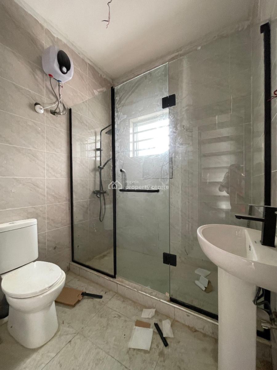 Beautifully Built 4 Bedroom with Bq and in a Secured Estate., Lekki, Lekki, Lagos, House for Sale