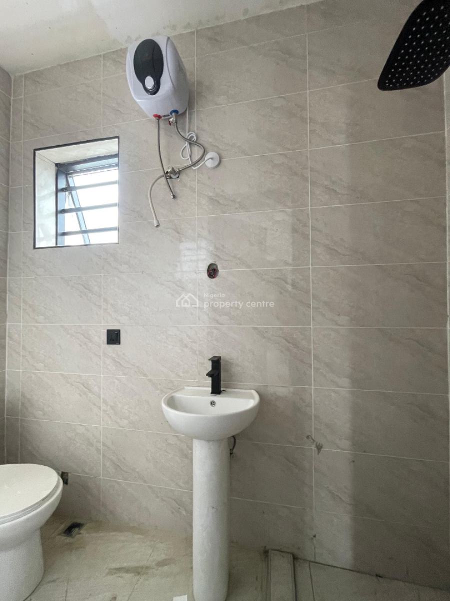 Beautifully Built 4 Bedroom with Bq and in a Secured Estate., Lekki, Lekki, Lagos, House for Sale