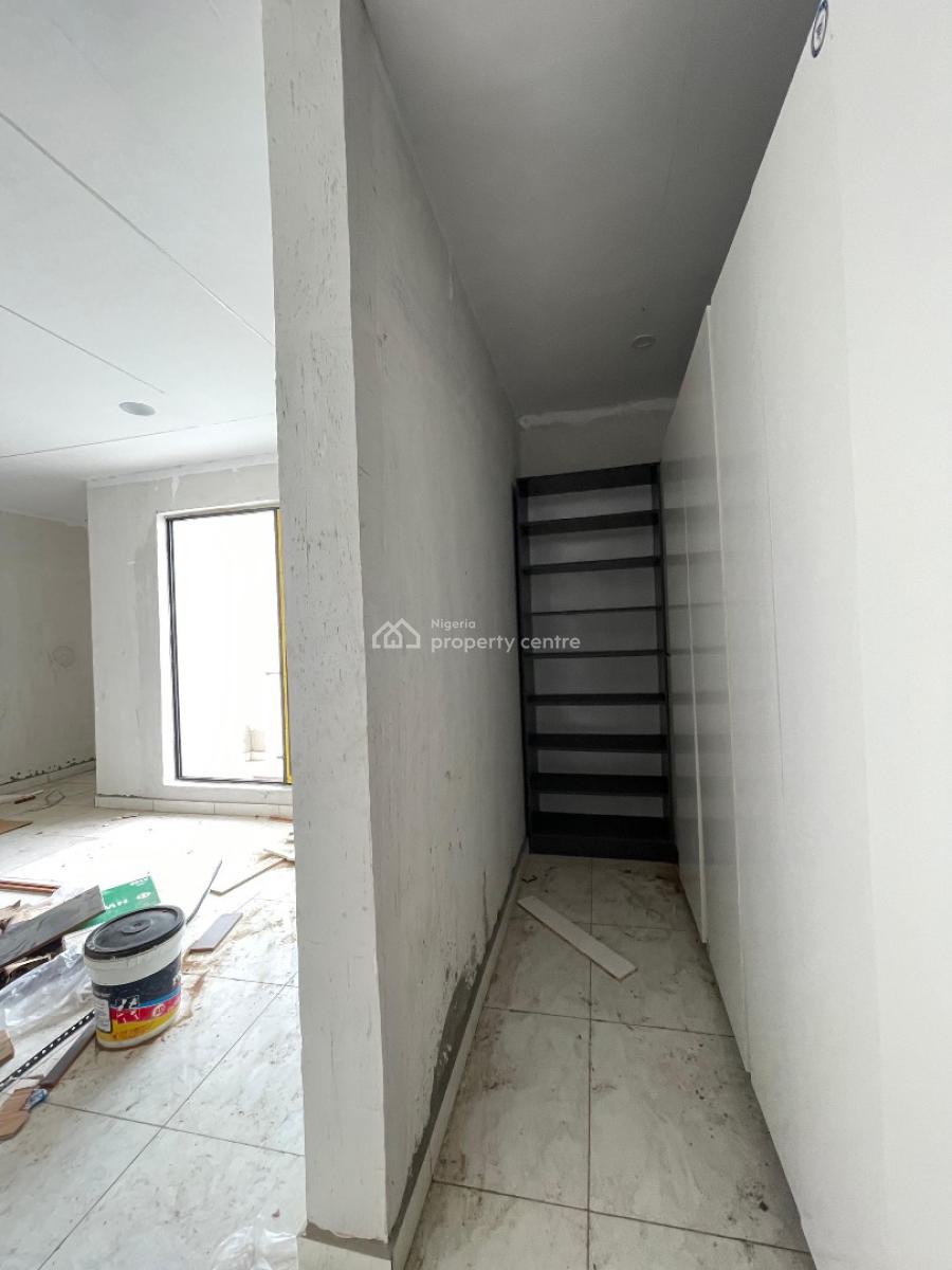 Beautifully Built 4 Bedroom with Bq and in a Secured Estate., Lekki, Lekki, Lagos, House for Sale
