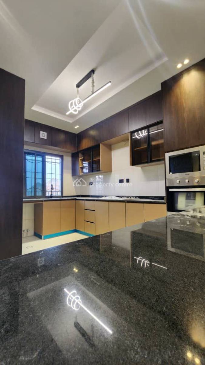 Newly Built Luxury 3 Bedroom Flat Well Finished with Bq, Dakibuyi, Wuye, Abuja, Flat / Apartment for Sale