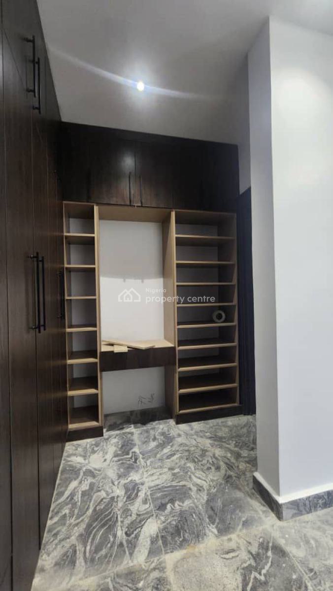 Newly Built Luxury 3 Bedroom Flat Well Finished with Bq, Dakibuyi, Wuye, Abuja, Flat / Apartment for Sale