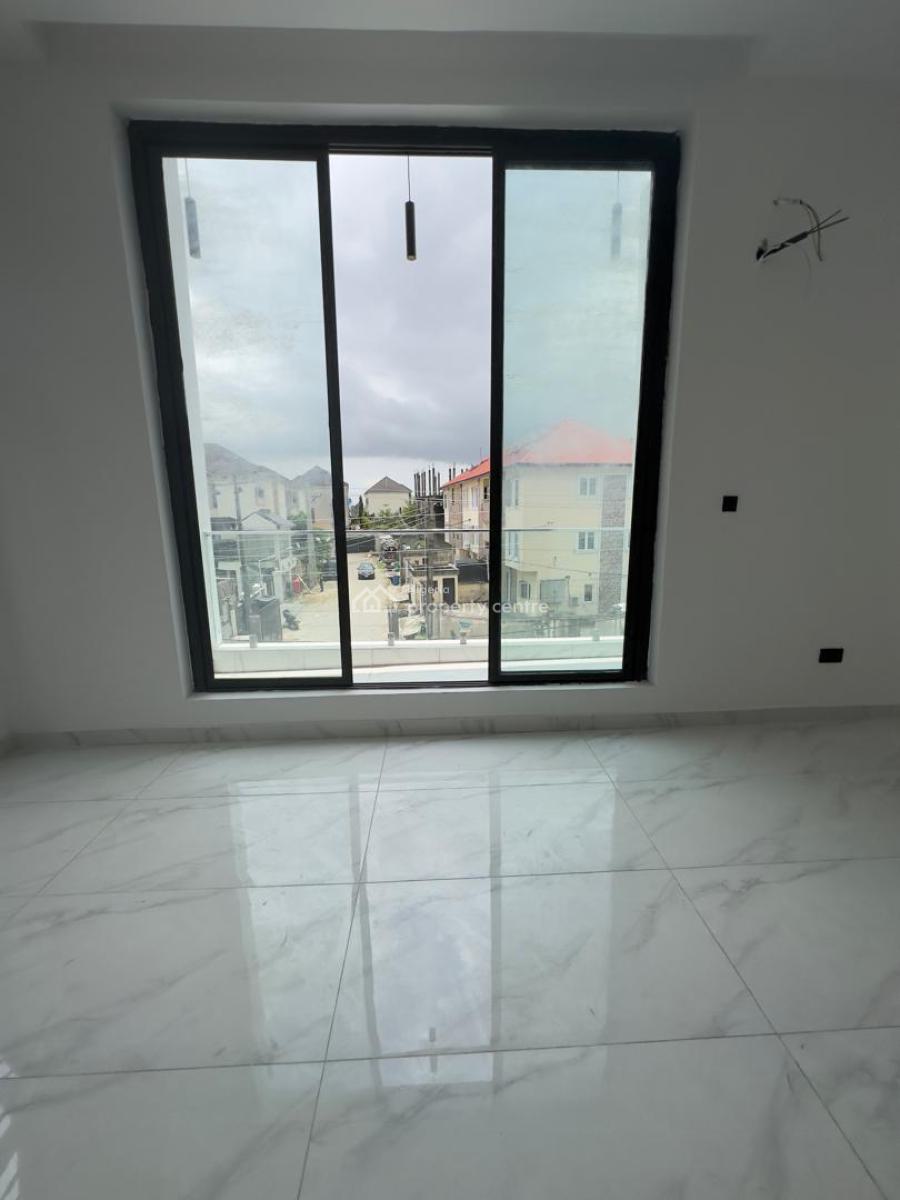 5 Bedroom Terraced Duplex, Osapa, Lekki, Lagos, House for Sale