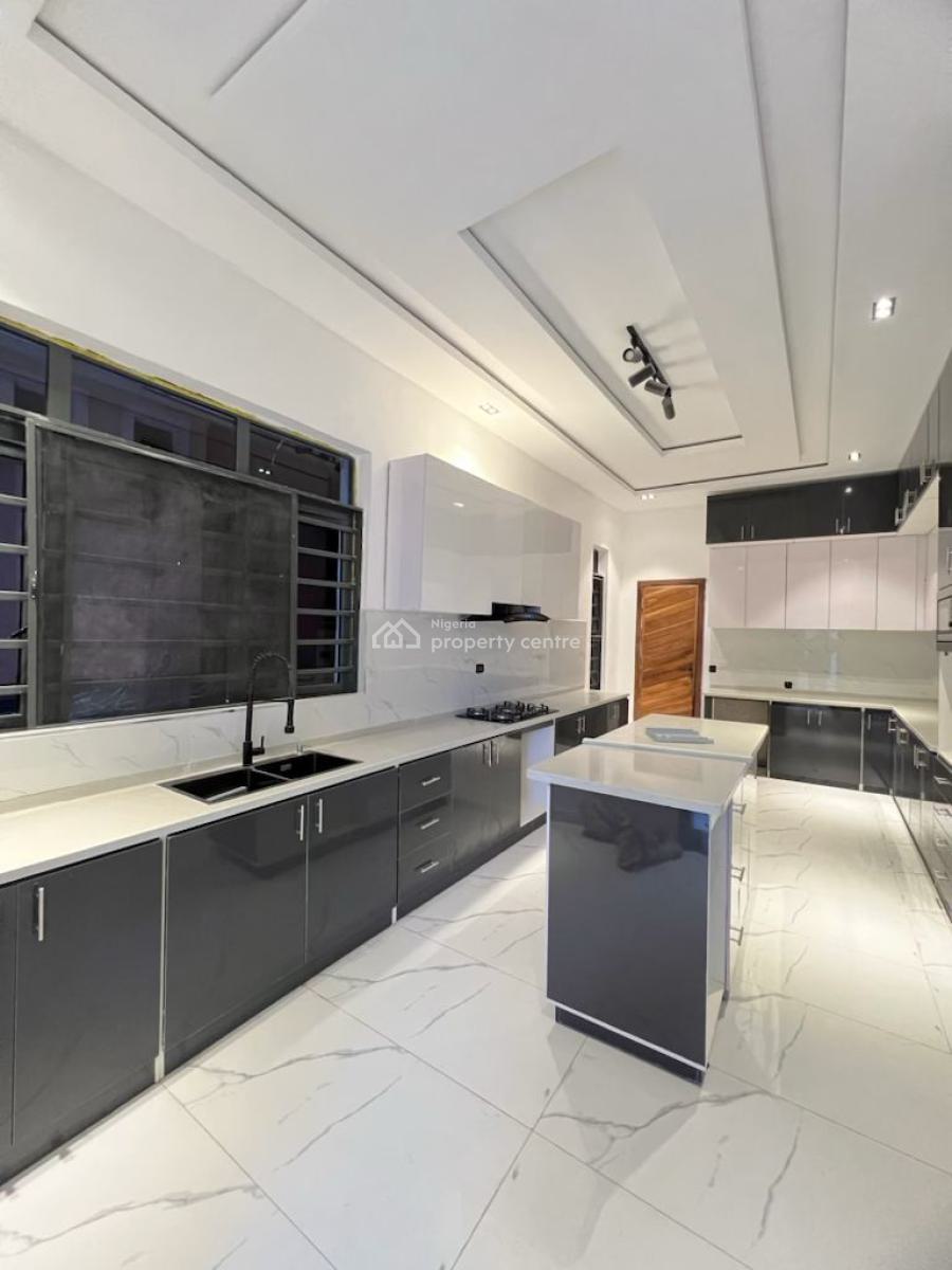 5 Bedroom Luxury Fully  Detached Duplex with Bq, Study/cinema Room,, Lekki, Lagos, Detached Duplex for Sale