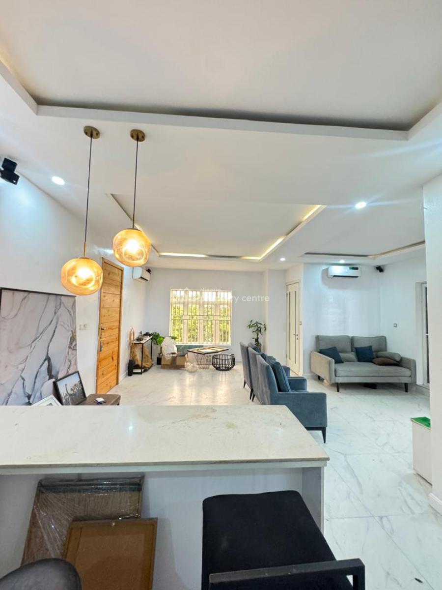 2-bedroom Apartment, Lekki Phase 1, Lekki, Lagos, Flat / Apartment for Rent