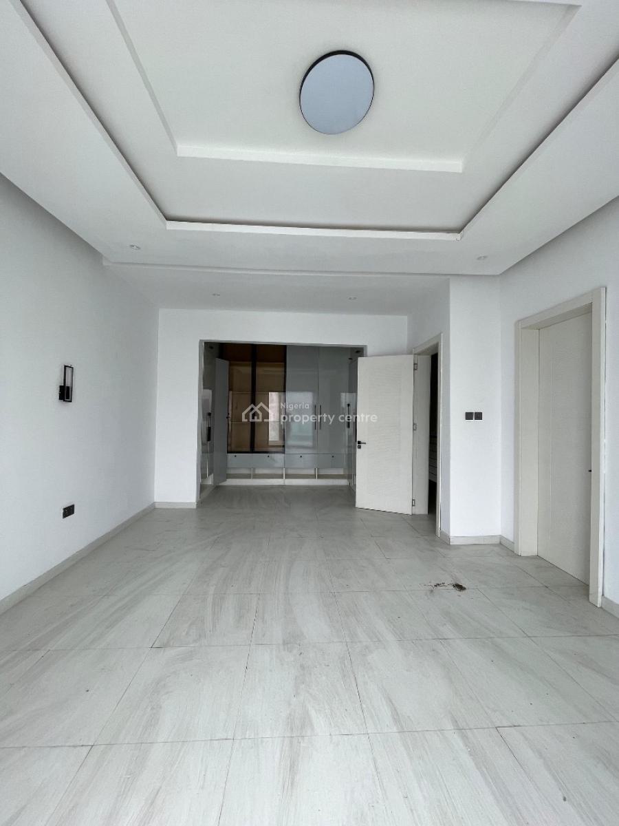 a Stunning 4 Bedroom with Bq and in a Secured Estate., Lekki, Lekki, Lagos, House for Sale