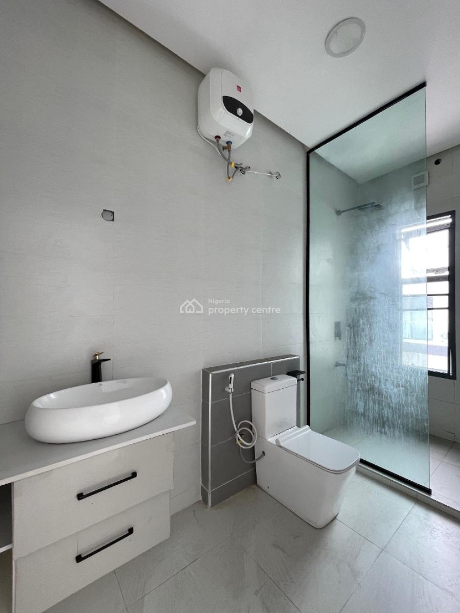 a Stunning 4 Bedroom with Bq and in a Secured Estate., Lekki, Lekki, Lagos, House for Sale
