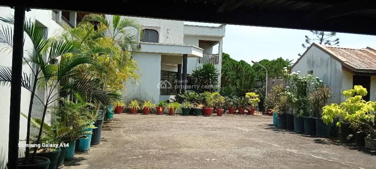 Fantastic Lovely 8 Bedroom, Festac, Amuwo Odofin, Lagos, Detached Duplex for Sale