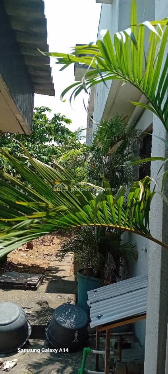 Fantastic Lovely 8 Bedroom, Festac, Amuwo Odofin, Lagos, Detached Duplex for Sale