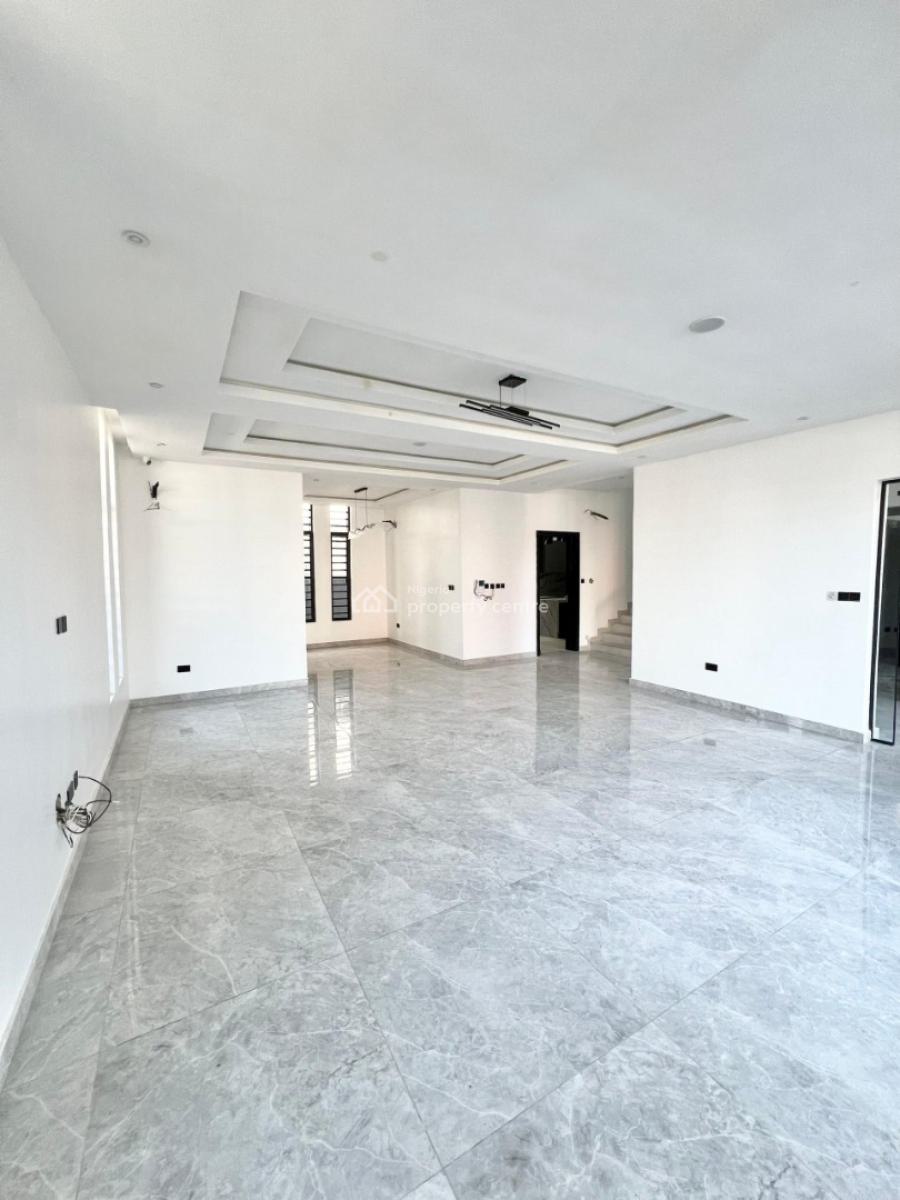 5 Bedrooms Detached Duplex with Bq, Osapa, Lekki, Lagos, Detached Duplex for Sale