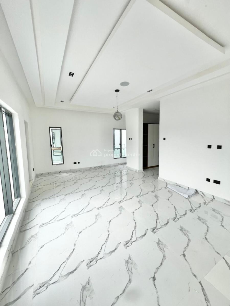 5 Bedrooms Detached Duplex with Bq, Osapa, Lekki, Lagos, Detached Duplex for Sale