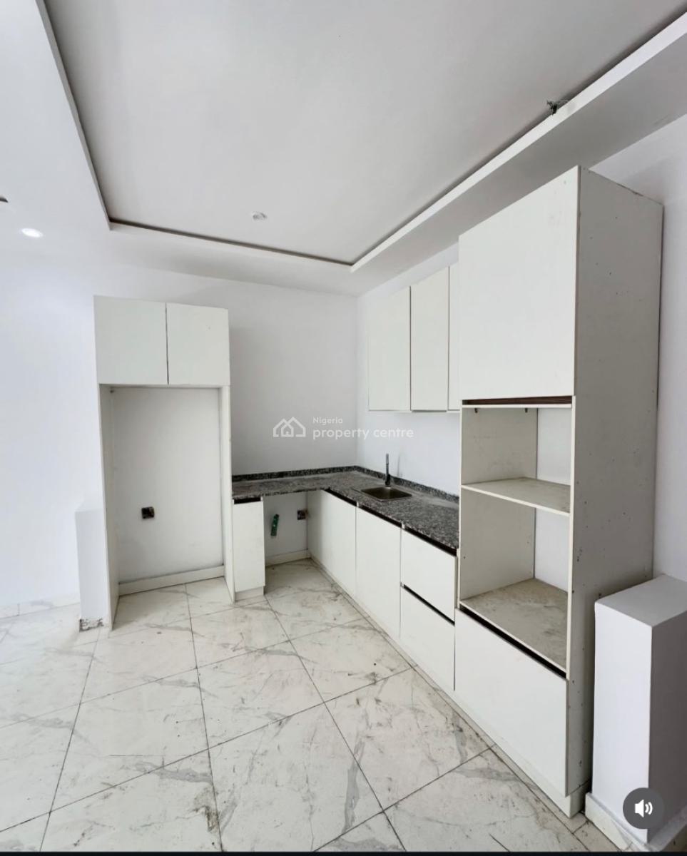 Nicely Finished 2  Bedroom Apartment, Ikate Lekki, Lekki, Lagos, Flat / Apartment for Sale