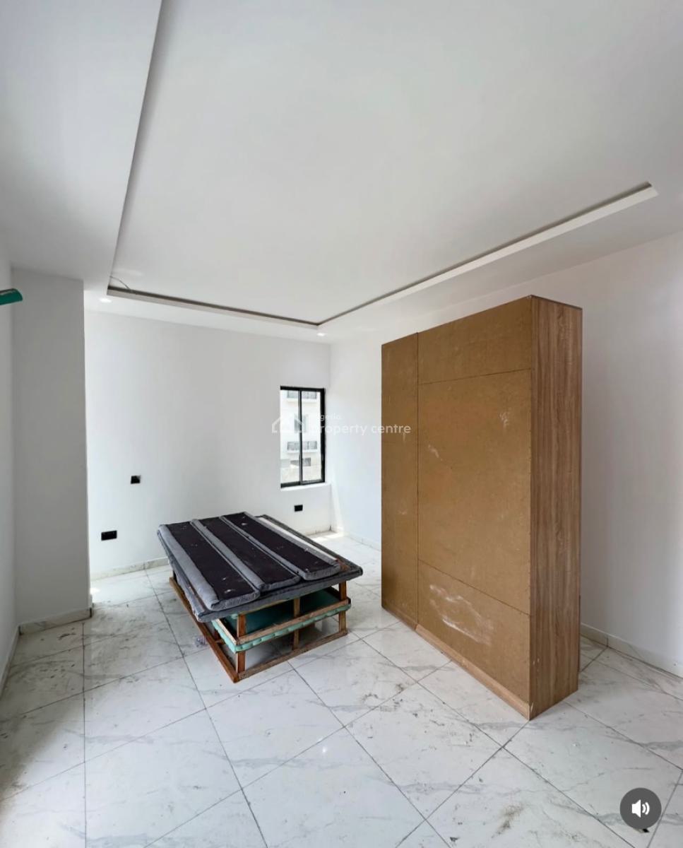 Nicely Finished 2  Bedroom Apartment, Ikate Lekki, Lekki, Lagos, Flat / Apartment for Sale