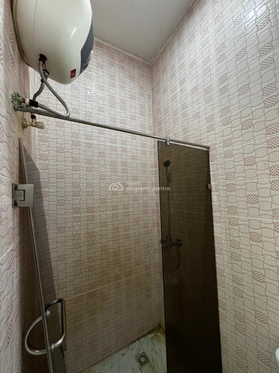 a Spacious Room Self Contain, Ologolo, Lekki, Lagos, Self Contain (single Rooms) for Rent
