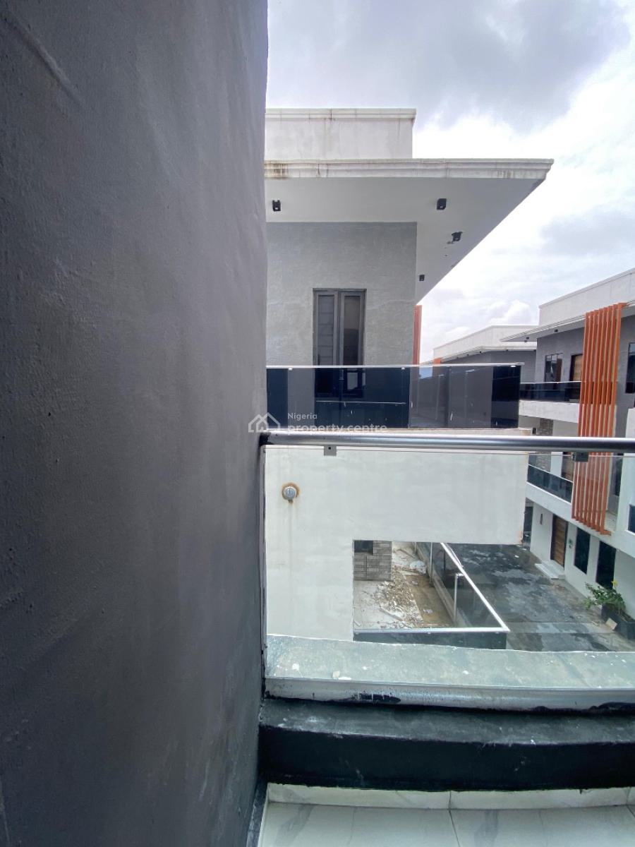 2 Bedroom Apartment with Swimming Pool and Gym, Ikate, Lekki, Lagos, Flat / Apartment for Sale