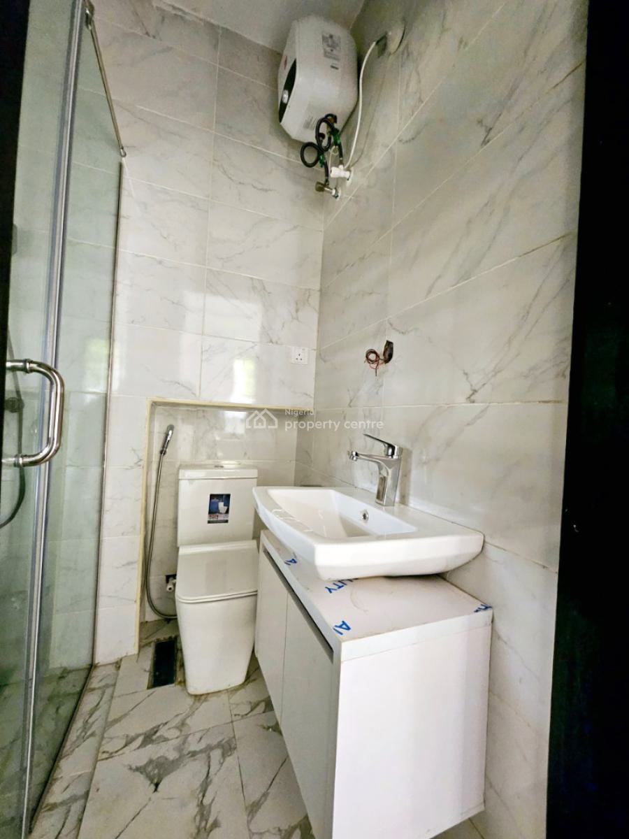 Luxury 5-bedroom Fully Detahced House with Bq, Off Omole Estate Road, Omole Phase 1, Ikeja, Lagos, House for Sale
