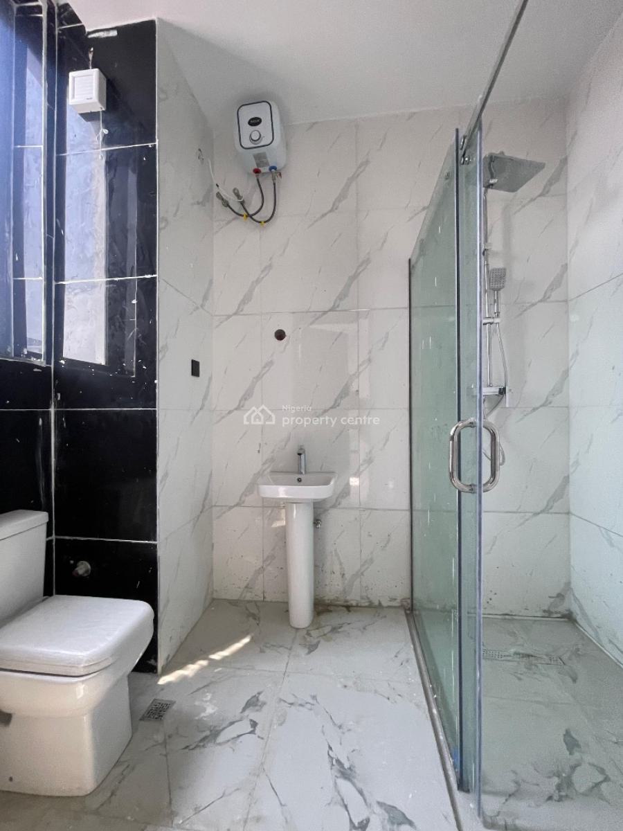 Luxurious 1 Bedroom Apartment with Bq and in a Secured Estate., Ologolo, Lekki, Lagos, Flat / Apartment for Sale