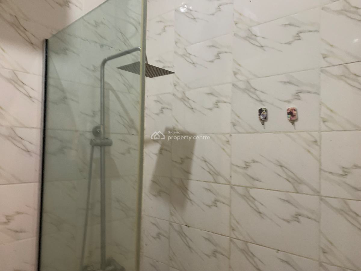 Shared Apartment, Orchid Road, Lekki, Lagos, Self Contain (single Rooms) for Rent
