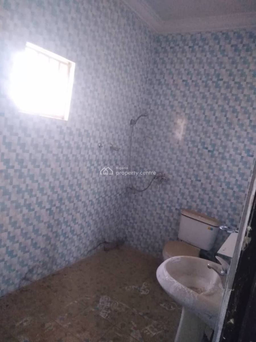 3 Bedroom Semi Detached Duplex, Airport Road Lugbe, Lugbe District, Abuja, Semi-detached Duplex for Sale