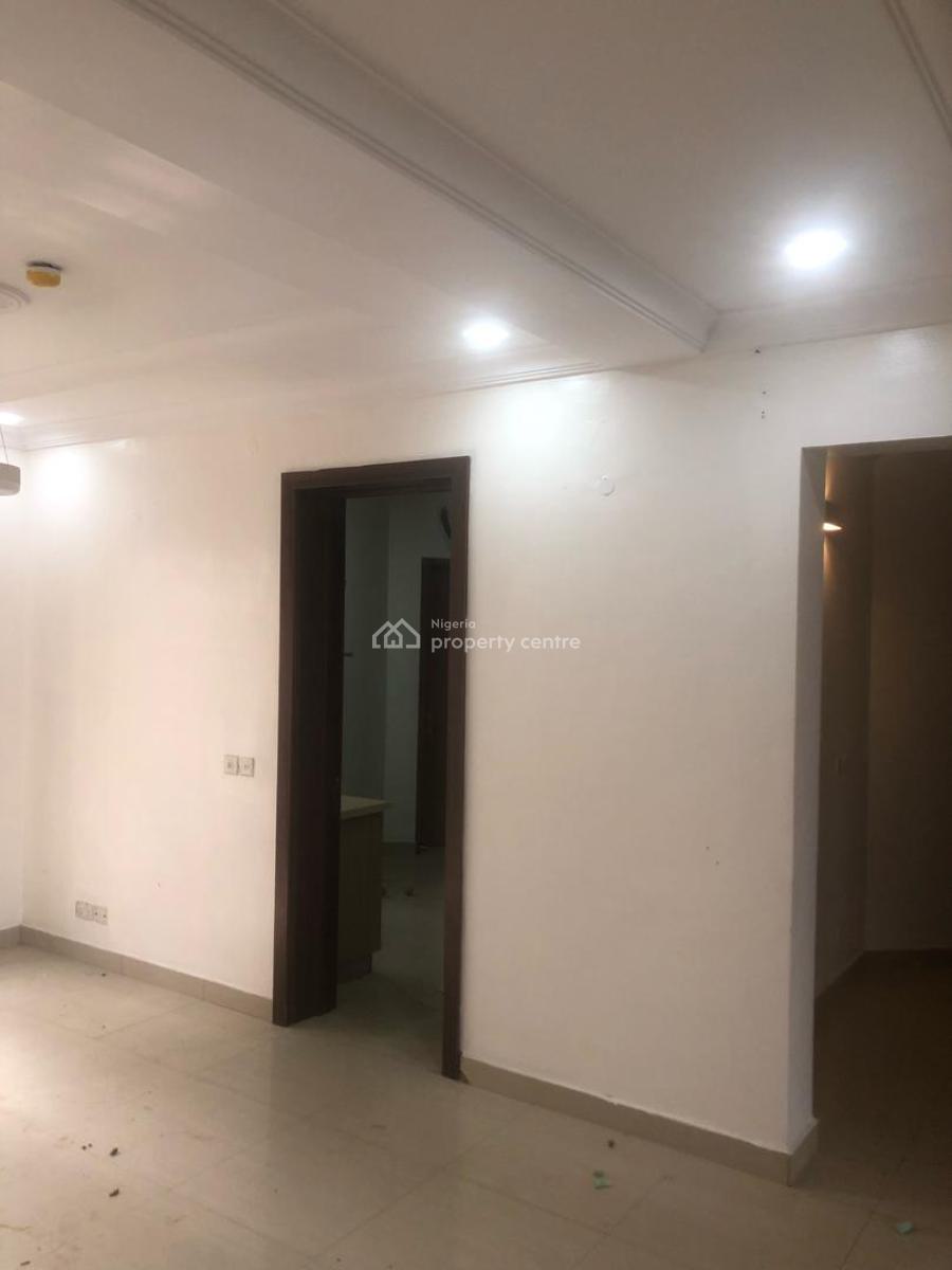 Sharp 3 Bedroom Apartment with Bq, Off Lekki County, Ikota, Lekki, Lagos, Flat / Apartment for Rent