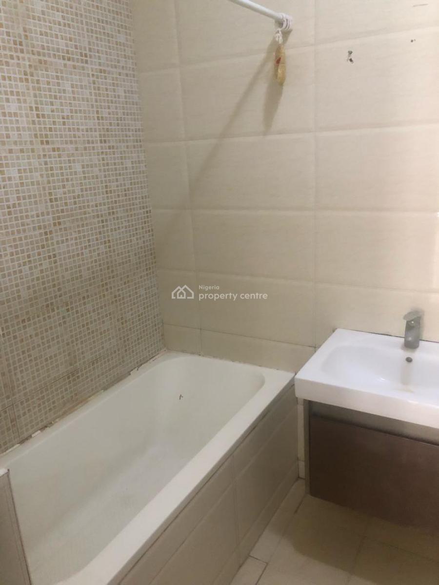 Sharp 3 Bedroom Apartment with Bq, Off Lekki County, Ikota, Lekki, Lagos, Flat / Apartment for Rent