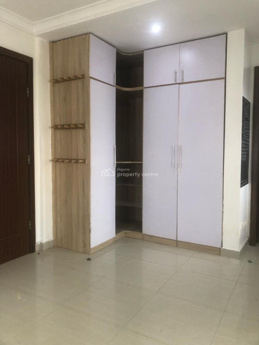 Sharp 3 Bedroom Apartment with Bq, Off Lekki County, Ikota, Lekki, Lagos, Flat / Apartment for Rent