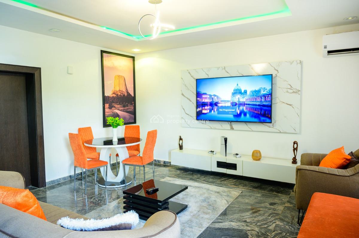 Home Away From Home: Luxury 3-bedroom Apartment, Brains and Hammers City, Life Camp, Abuja, Semi-detached Duplex Short Let