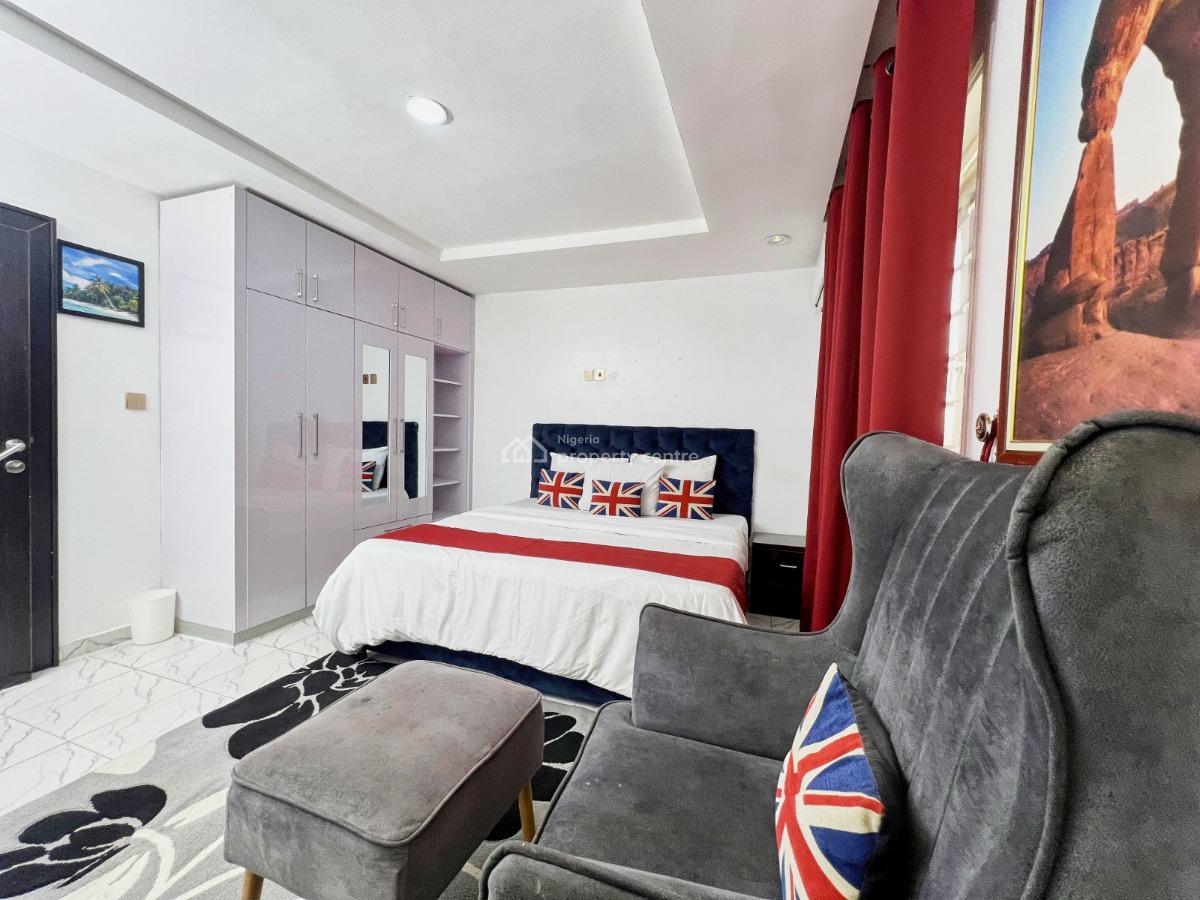 Home Away From Home: Luxury 3-bedroom Apartment, Brains and Hammers City, Life Camp, Abuja, Semi-detached Duplex Short Let