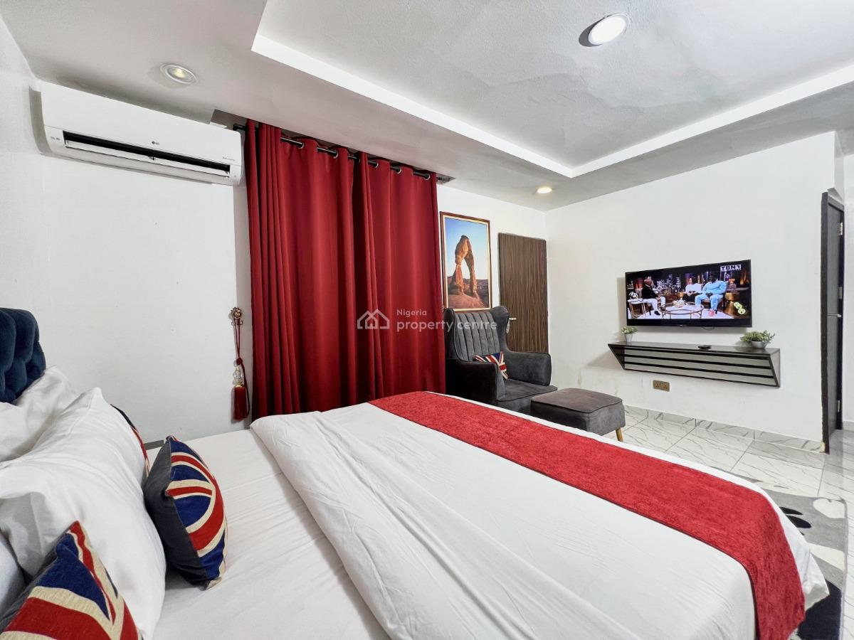 Home Away From Home: Luxury 3-bedroom Apartment, Brains and Hammers City, Life Camp, Abuja, Semi-detached Duplex Short Let