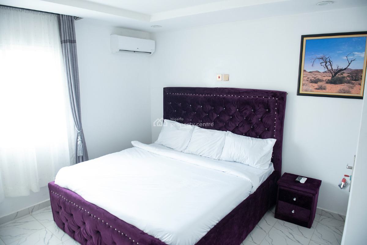 Home Away From Home: Luxury 3-bedroom Apartment, Brains and Hammers City, Life Camp, Abuja, Semi-detached Duplex Short Let