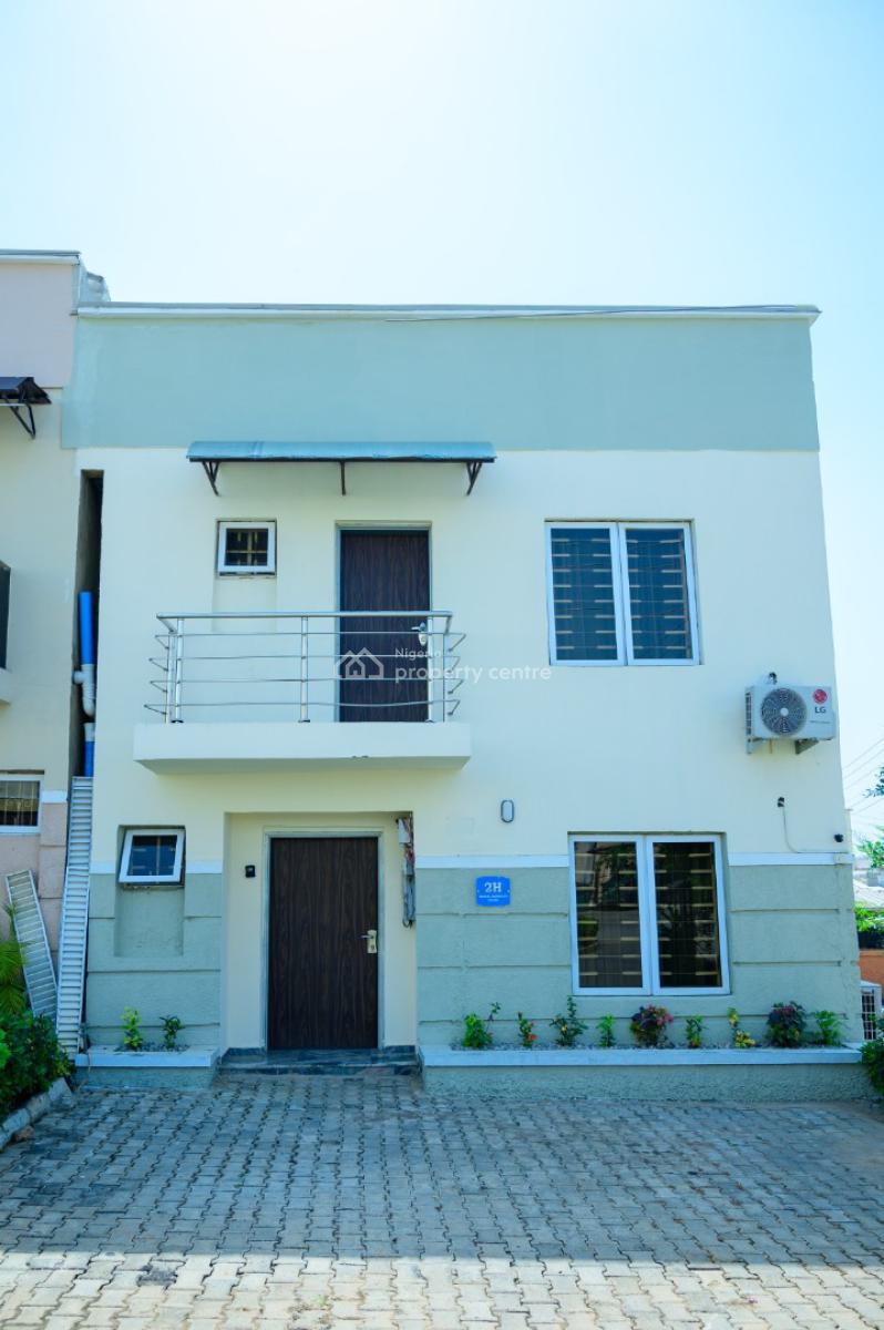 Home Away From Home: Luxury 3-bedroom Apartment, Brains and Hammers City, Life Camp, Abuja, Semi-detached Duplex Short Let