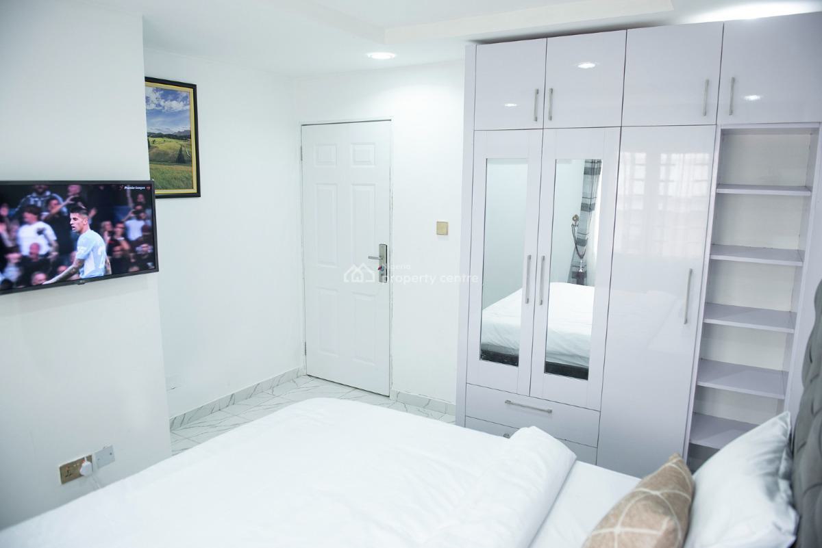Home Away From Home: Luxury 3-bedroom Apartment, Brains and Hammers City, Life Camp, Abuja, Semi-detached Duplex Short Let