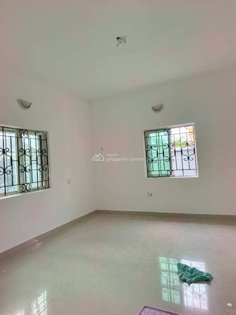 Smart Spacious 3 Bedrooms Apartment 24/7 Power Supply, Abraham Adesanya Axis, Ogombo, Ajah, Lagos, Flat / Apartment for Rent