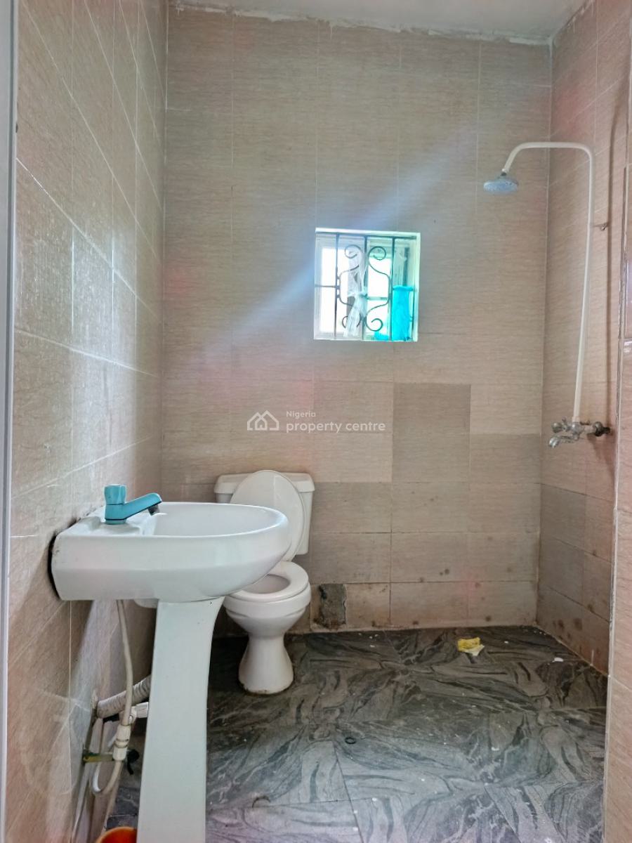 Smart Spacious 3 Bedrooms Apartment 24/7 Power Supply, Abraham Adesanya Axis, Ogombo, Ajah, Lagos, Flat / Apartment for Rent